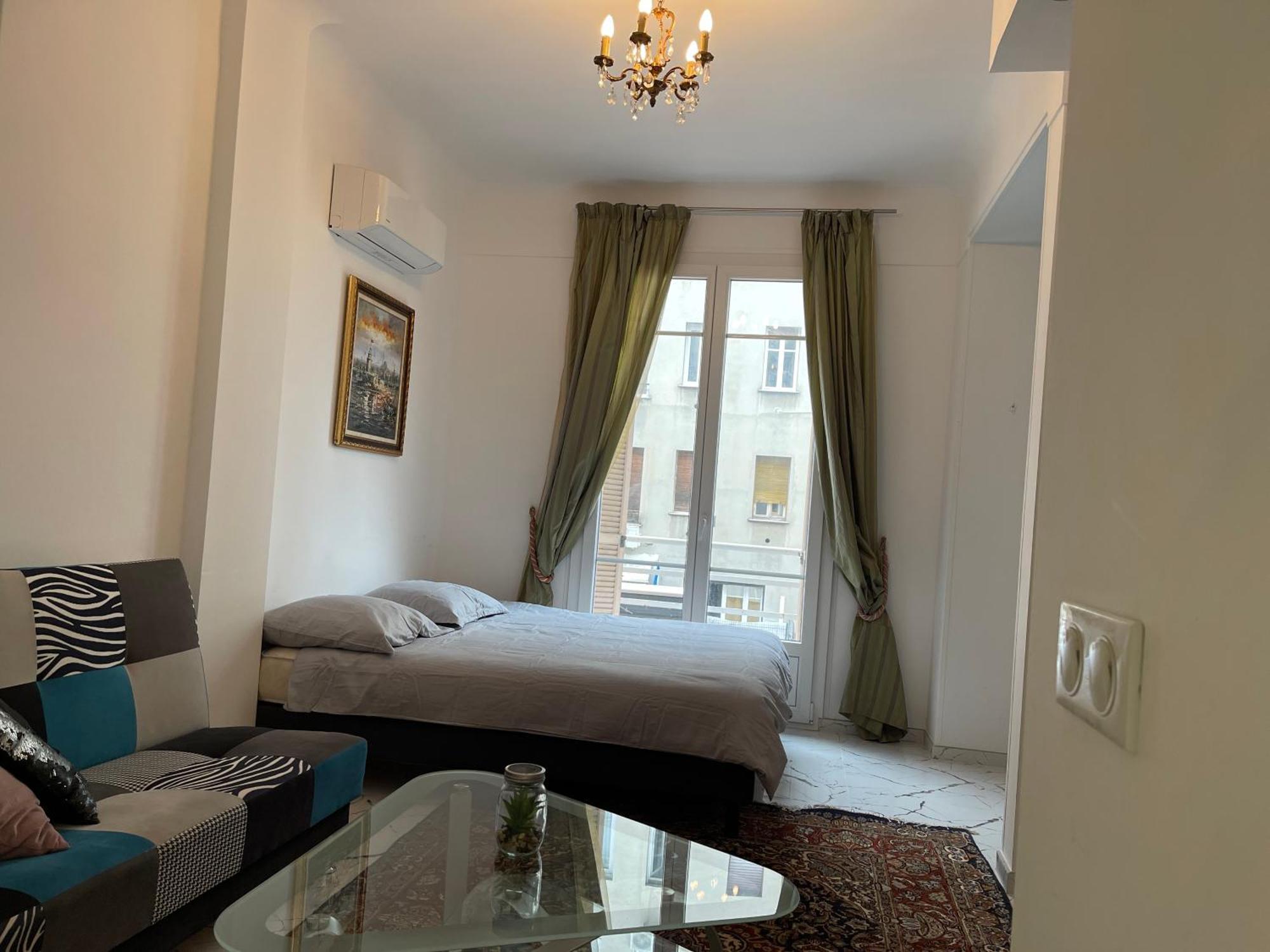 Imperia 2 Apartment Nice Exterior photo